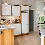Eljena - 700m From The Sea By Interhome * Nedre Lysabild