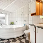 Eljena - 700m From The Sea By Interhome * Nedre Lysabild
