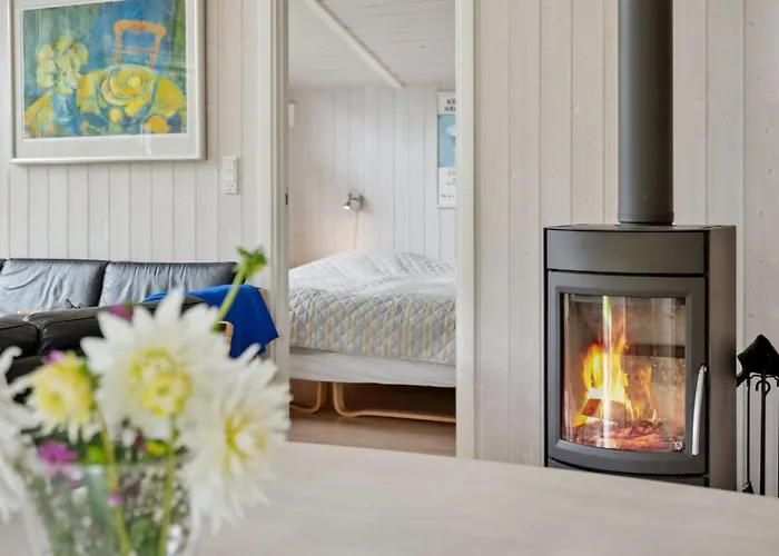 Semesterbostad Eljena - 700m From The Sea By Interhome Nedre Lysabild