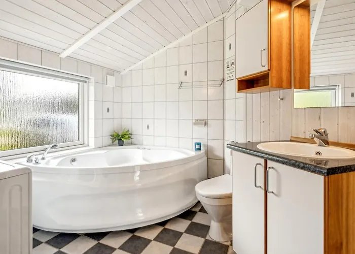 Eljena - 700m From The Sea By Interhome * Nedre Lysabild